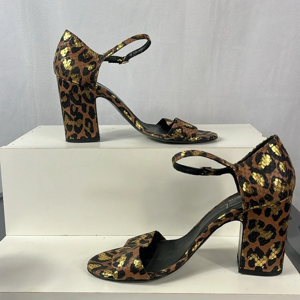 AGL‎ Attilio Giusti Leombruni  Snake Embossed Leopard Print Sandal Heel.
